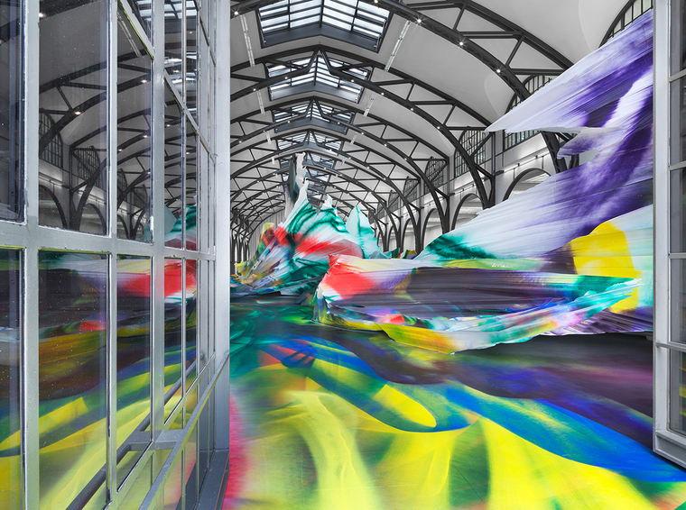 柏林博物馆棱镜装置-装置艺术案例-筑龙园林景观论坛