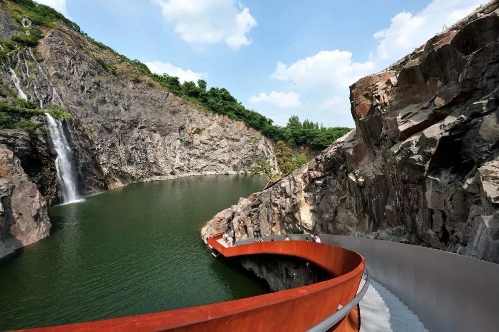 昔日矿坑 ,今朝公园-景观设计-筑龙园林景观论坛