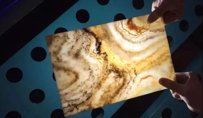 透光玻璃与不透光玻璃资料下载-什么是透光石？