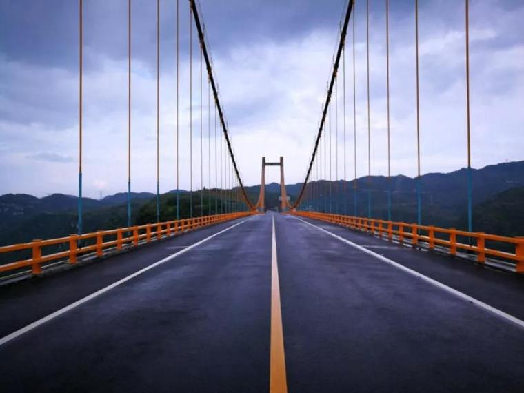 公路桥梁工程质量评定标准下载资料下载-名企公路桥梁工程质量通病防治手册（图文）
