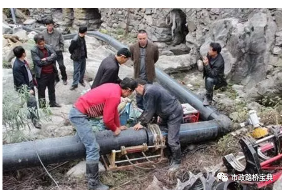 pe给水管道资料下载-市政给水管道工程施工方案