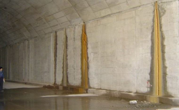 市政隧道防水资料下载-铁路隧道防水技术发展及渗漏水治理