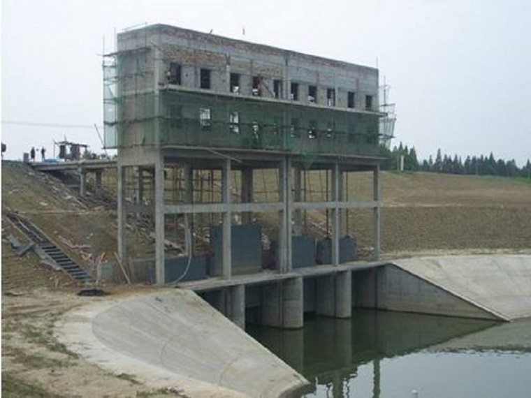 大型排涝泵站工程资料下载-排涝泵站分部工程施工工法
