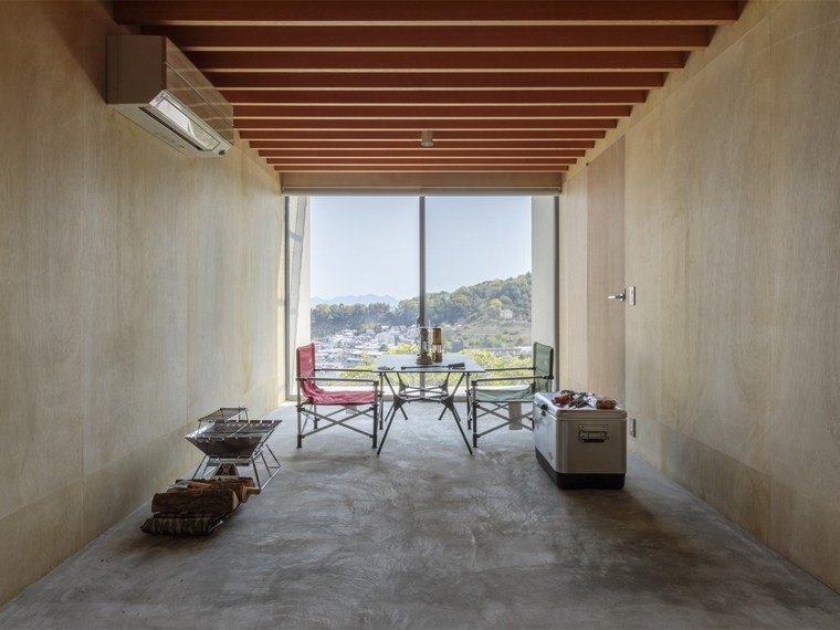 日本广岛山崖之宅