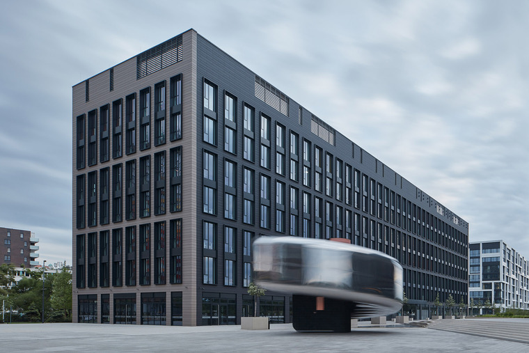 捷克rustonka办公楼外部实景图16