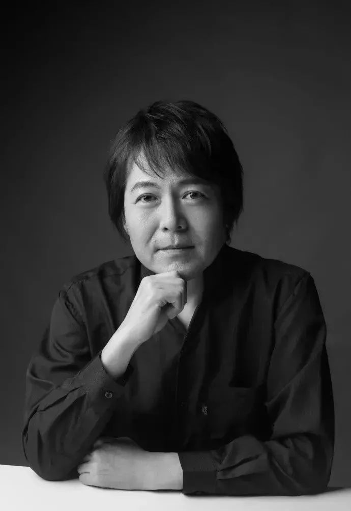 中国住宅套型变迁史资料下载-《梦想改造家》“神之手”本间贵史