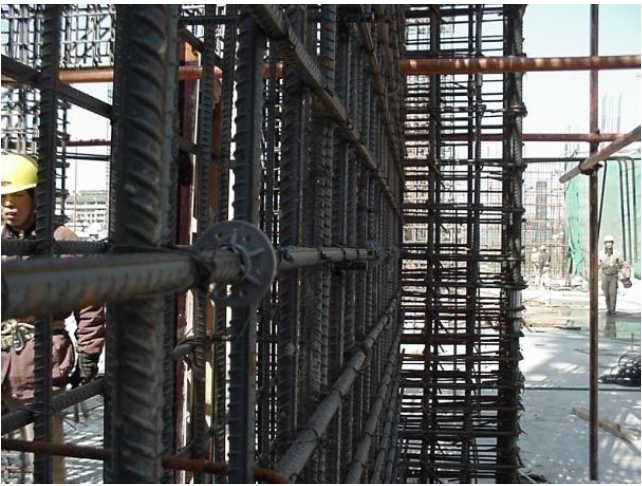 悬挑结构钢筋施工图片资料下载-主塔楼地上结构钢筋施工方案