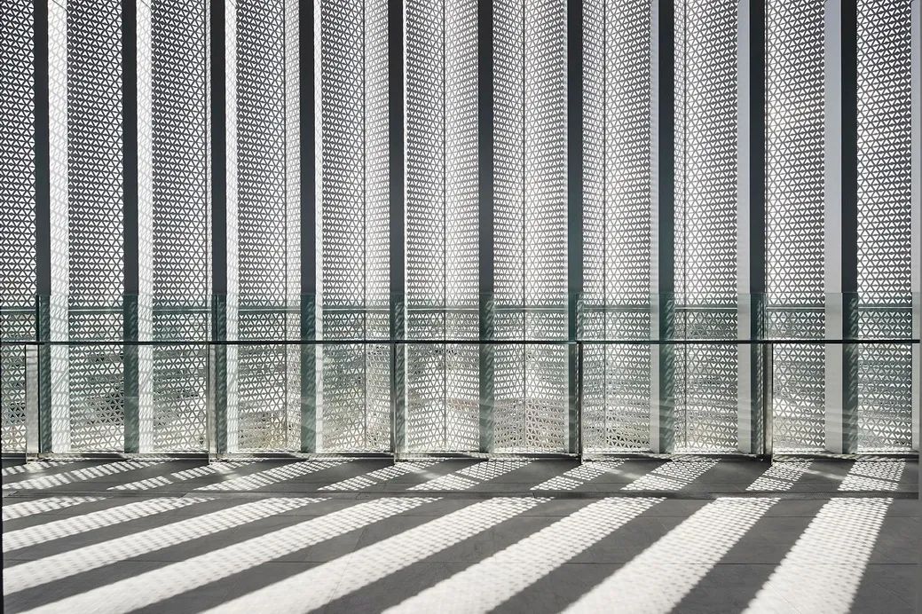 穿孔立面设计,营造通透朦胧的空间氛围-景观设计-筑龙园林景观论坛