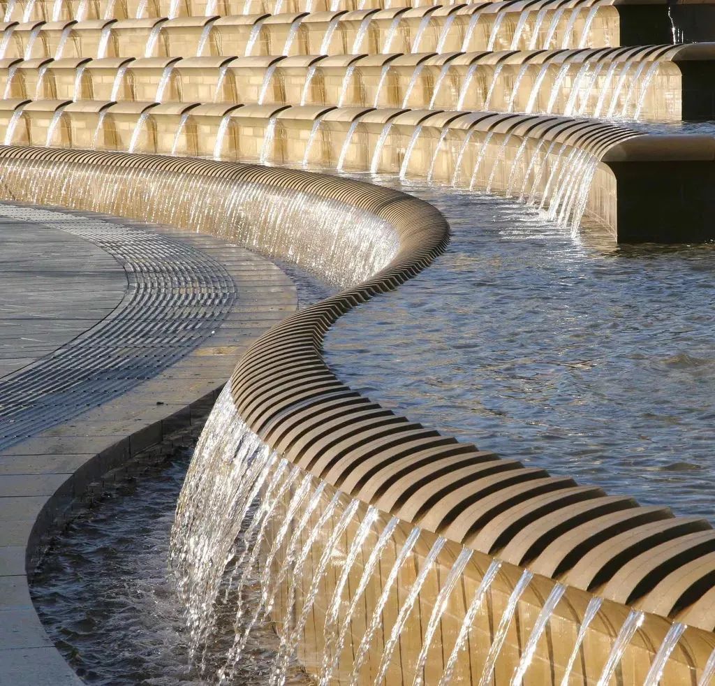 景观中的跌水,叠水