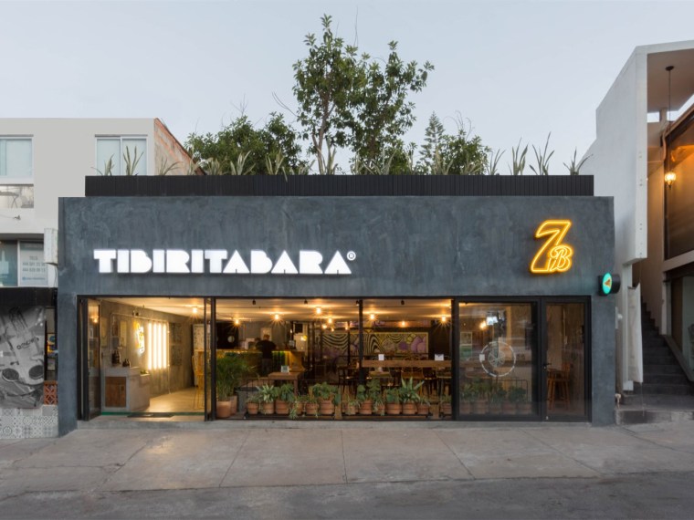 墨西哥Tibiritabara比萨店