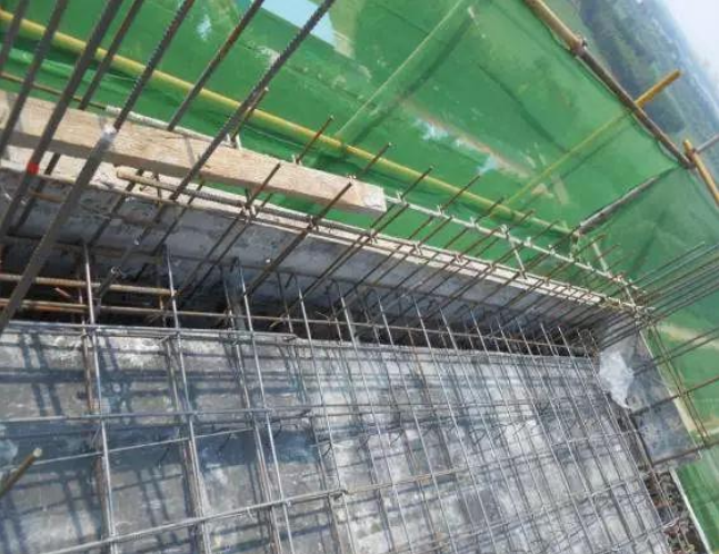 钢筋混凝土模板质检表资料下载-钢筋混凝土模板支撑系统施工技术管理(PPT)