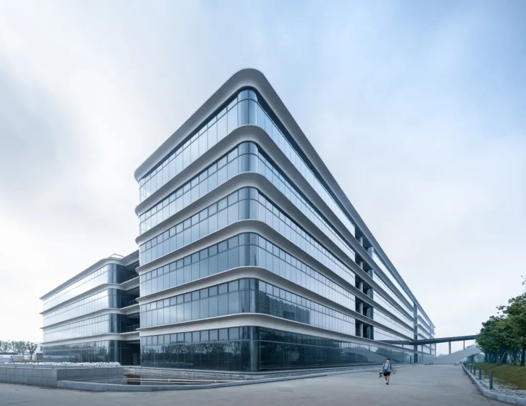 矶崎新 胡倩工作室新作:美特斯邦威总部-胡倩,高桥邦明-建筑方案-筑龙