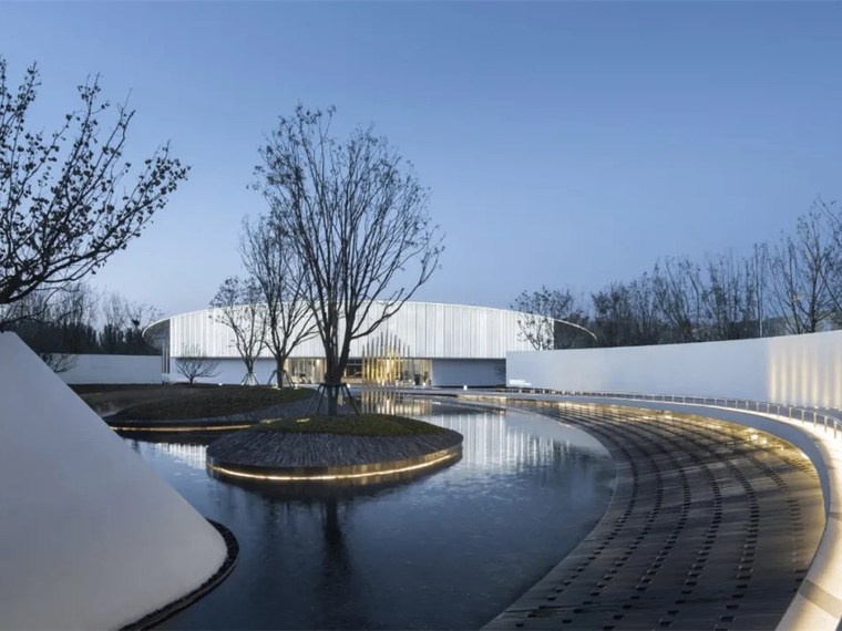 银川融创·阁第湖周围景观