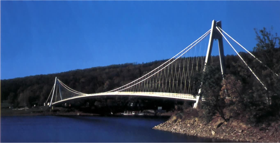 悬索桥的典型实例介绍及构造与设计