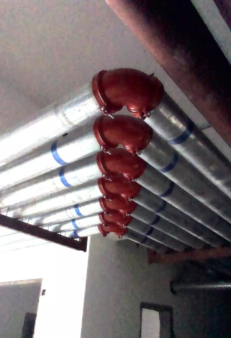 地下室管道综合布线排列效果.png