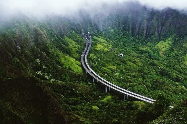 桥梁简易支架资料下载-山区公路桥梁设计施工重点(附35套相关资料)