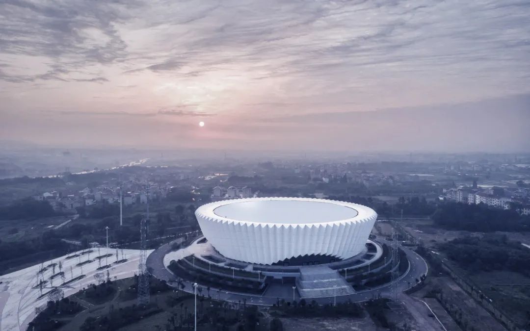 [分享]折扇,东阳市体育中心体育馆