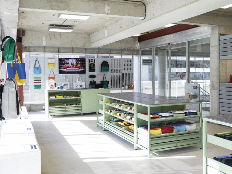 韩国MMMG的FREITAG JEJU商店
