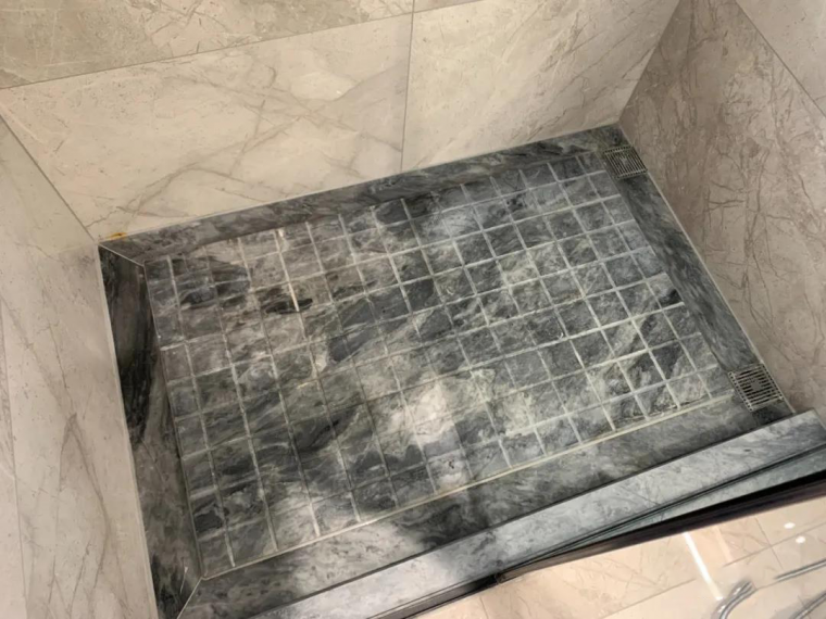 [分享]有了这5个淋浴房设计,想要一口气洗12个澡