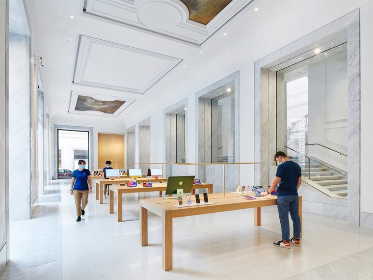 意大利Apple Store Via Del Corso商店