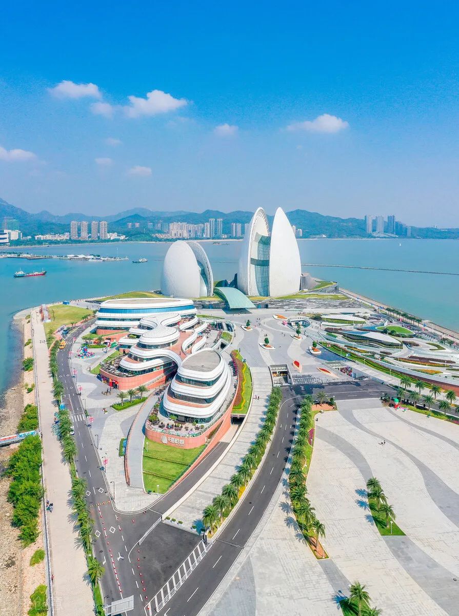 [分享]中国唯一建于海岛上的大剧院——珠海大剧院
