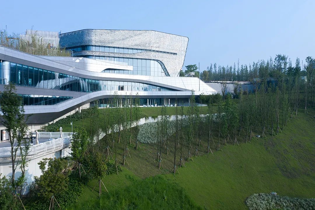 [分享]重庆麓悦江城公园会客厅正式落成