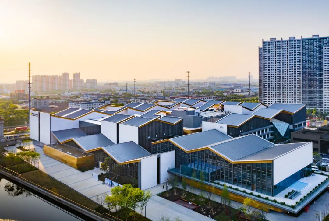 大跨度连续折屋面,苏州第二工人文化宫-建筑方案-筑龙建筑设计论坛