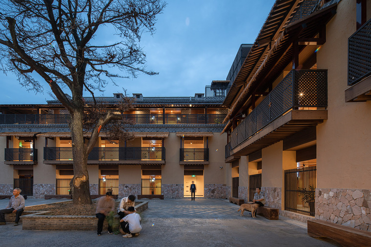 南京李巷村村口公共空间再生