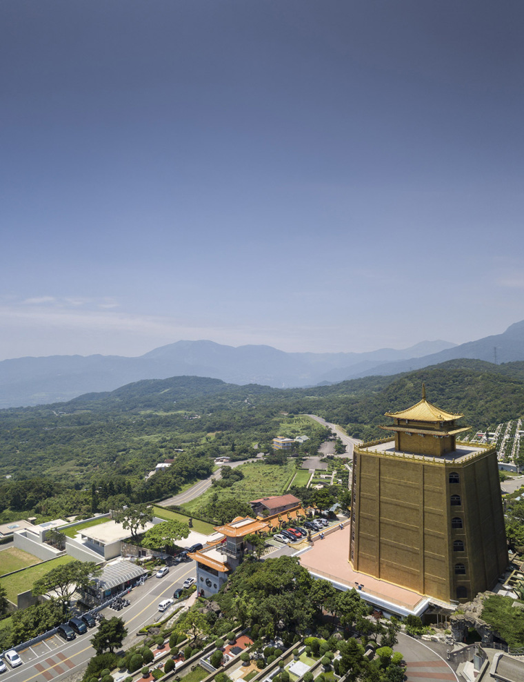 台湾金宝山安乐园陵墓实景图.jpg