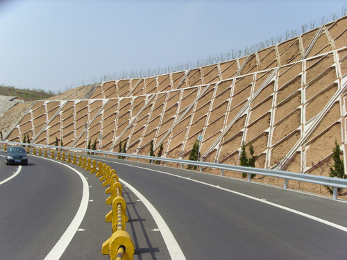 高速公路标准化绿化ppt资料下载-[河南]高速公路交通安全施工标准化技术指南