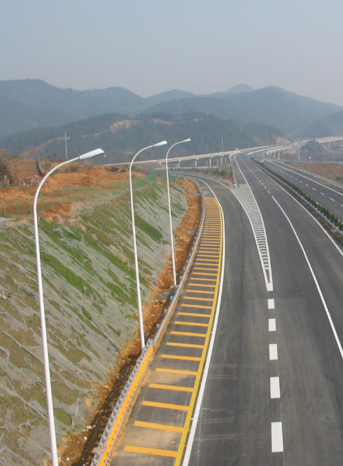 三级公路道路案例资料下载-公路工程和市政道路工程预算定额的不同之处