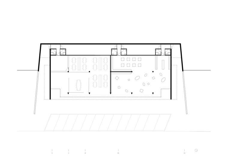 葡萄牙1000m2 预制房屋平面图3.jpg