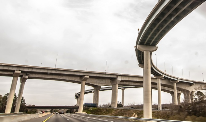 [分享]曲线梁桥单梁法,梁格法,曲线梁桥结构分析