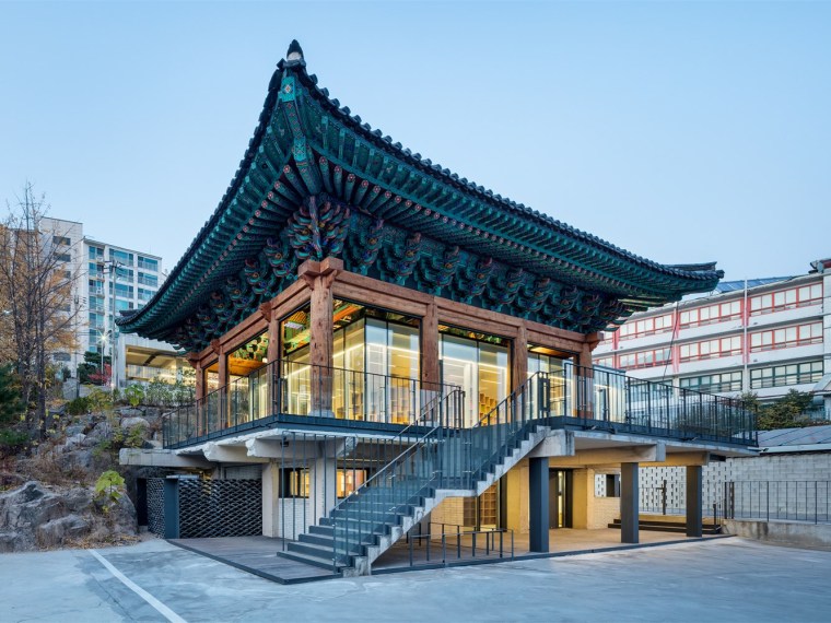 韩国Yeodamjae 图书馆