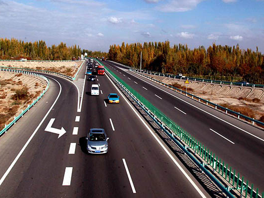 高速公路扩宽技术方案资料下载-高速公路辅路路基排水工程施工方案28p