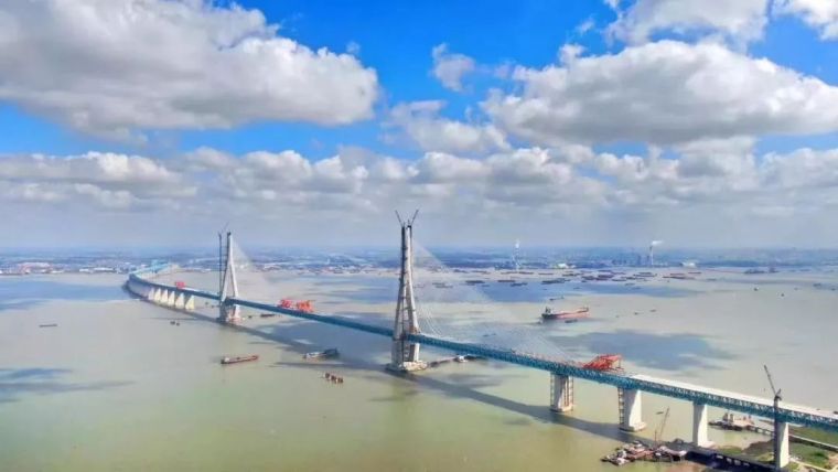 市政总体设计资料下载-沪通长江大桥总体设计方案及工程建设