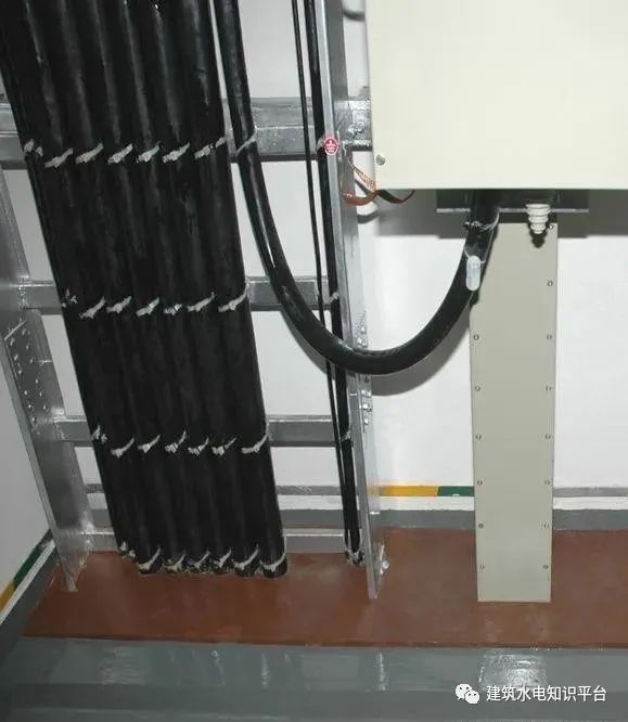 [分享]电缆,母线安装:规范指导施工 实例解析!