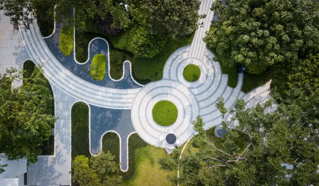 石家庄融创中心 / zscape 致舍景观