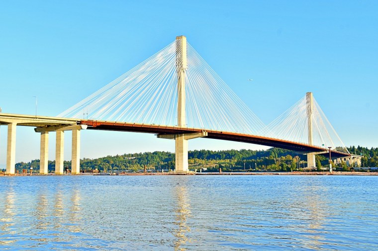钢结构桥梁工程计量和计价资料下载-桥梁工程识图及计量与计价(PDF+104P)