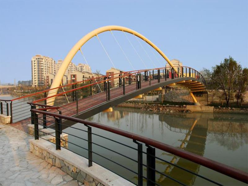小型钢结构人行景观桥图片