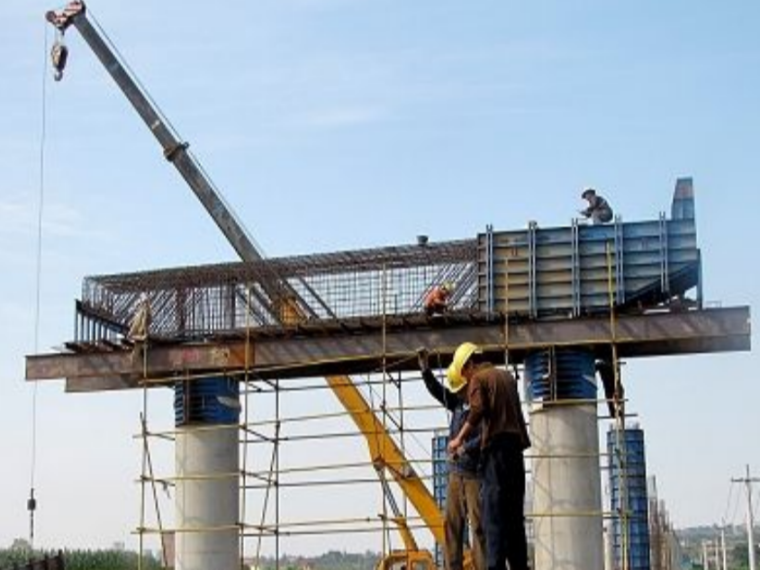 盖梁工程安全专项施工方案资料下载-墩顶盖梁和桥台盖梁工程施工方案含计算书