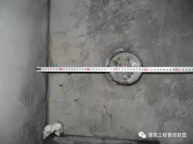 墙面水电开槽资料下载-水电安装标准化？这六个尺寸必测必控！