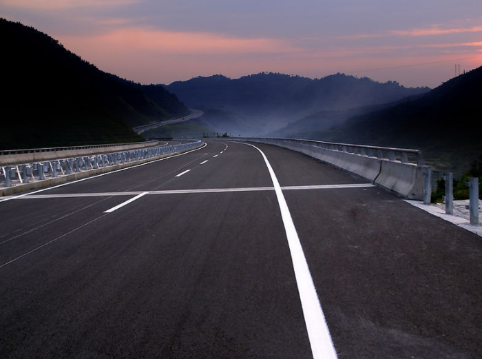 路基工程施工安全技术措施资料下载-公路工程施工安全技术措施（全）