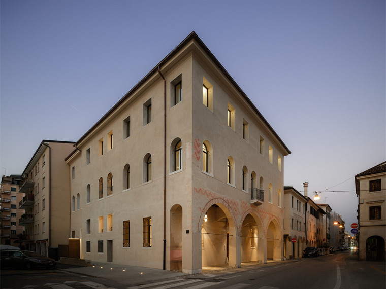 意大利palazzo del Luce restore建筑