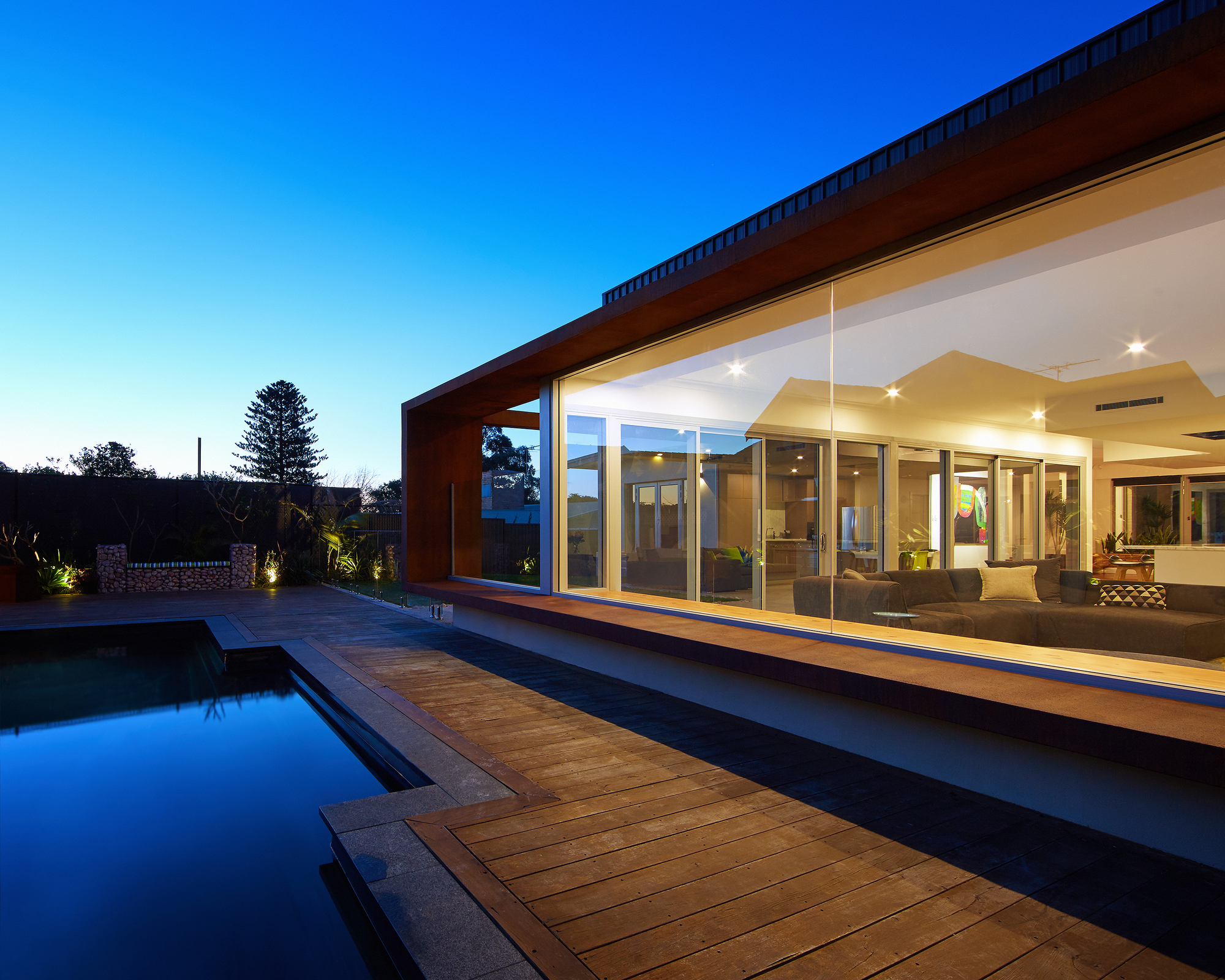 澳大利亚xyz别墅外部夜景实景图-澳大利亚xyz别墅第11张图片