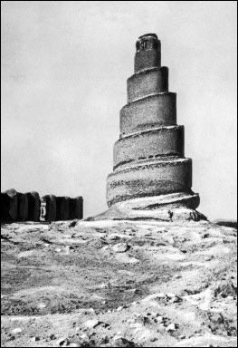 古塔塔施工图资料下载-九世纪的清真古塔 伊拉克标志性建筑遭爆炸损毁