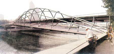 两岸带状公园资料下载-天津市蚌埠桥光华桥 两座桥即将完工养眼又提速