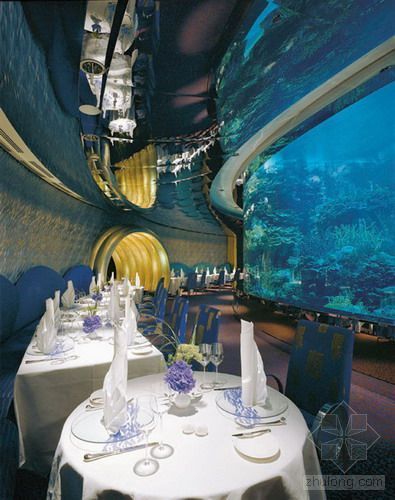 图五：帆船酒店海底餐厅