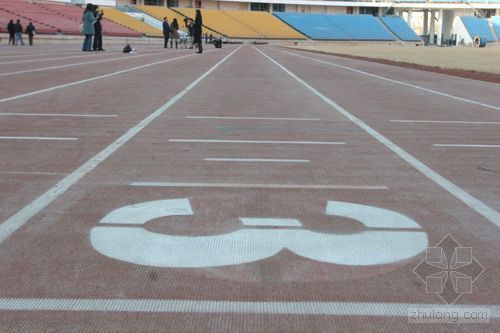体育场地及设施图集资料下载-工人体育场奥运改造工程竣工 增设无障碍设施方便残疾人
