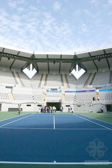 国家奥林匹克公园资料下载-奥林匹克公园网球中心 蓝天“花瓣”和座席